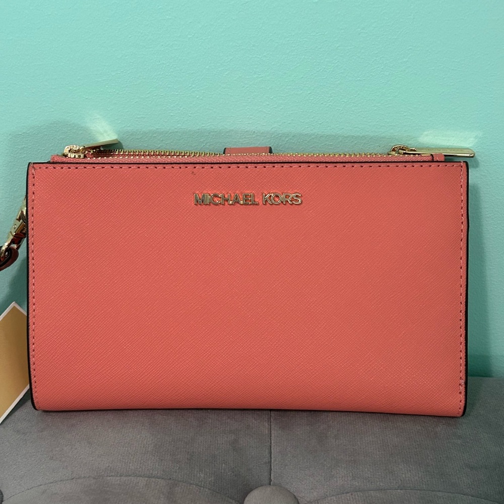 Michael Kors Jet Set Travel Wristlet Clutch Vibrant Red/Orange